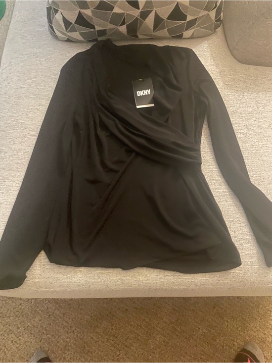 Dkny Tops - DKNY Black Long-Sleeve Crew Top